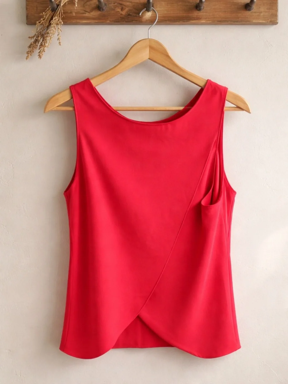 Amanda Uprichard Bright Red Satin Shell - Picture 2 of 5
